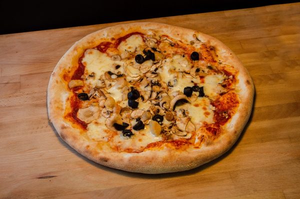 Pizza Funghi – 480g - Pizza Mediteraneo Timisoara